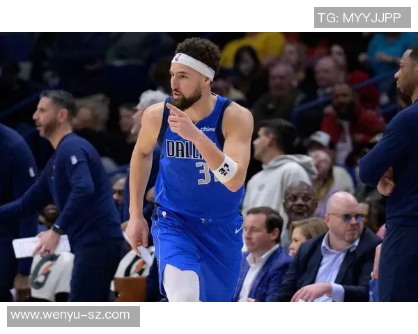 独行侠主帅对球队表现不满,斥责球员态度问题:探讨NBA职业精神的缺失 独行侠主帅对球队表现不满,斥责球员态度问题:探讨NBA职业精神的缺失