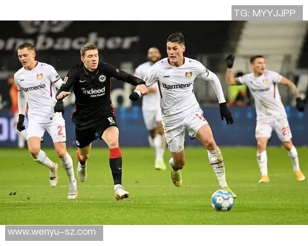 汉堡主场失利，法兰克福逆转获胜！全场激战，谁主沉浮？