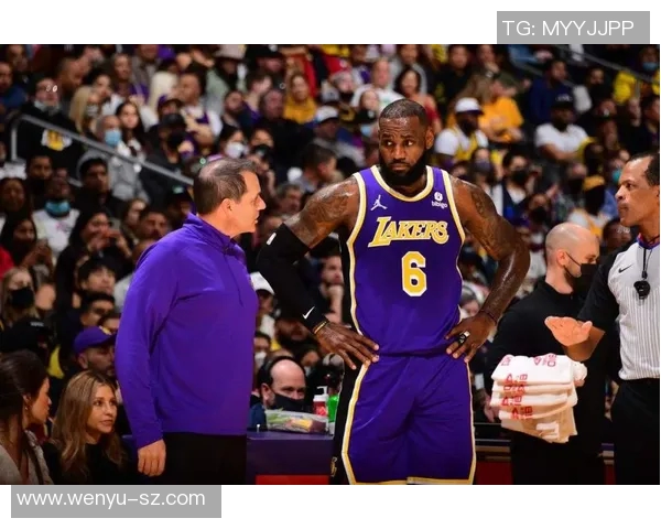 篮网球星因伤缺席季后赛,球队抢位存疑 篮网球星因伤缺席季后赛,球队抢位存疑