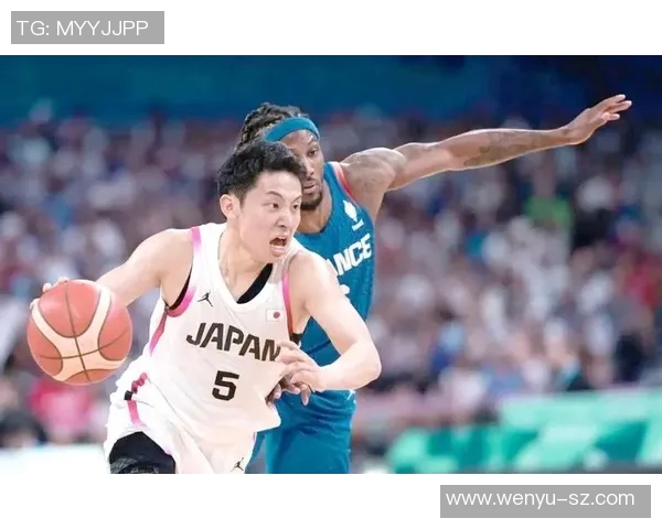 灰熊队新秀球员表现风光,成为球队新希望 灰熊队新秀球员表现风光,成为球队新希望